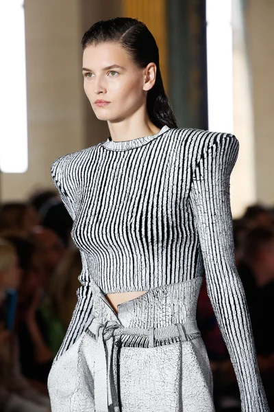 Look 55